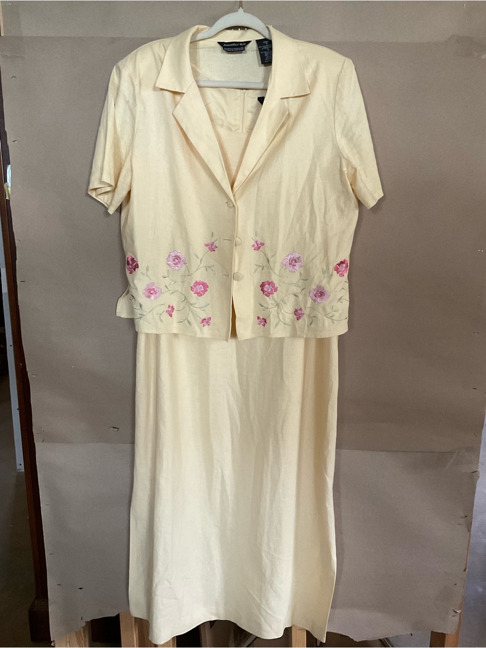 Samantha Rose Linen-Blend Embroidered dress w short sleeve jacket. Size 16.